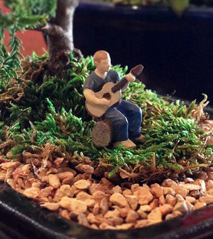 terrarium figurine alex's big break terra folk